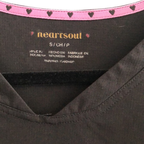 Scrub top - Picture 2 of 2